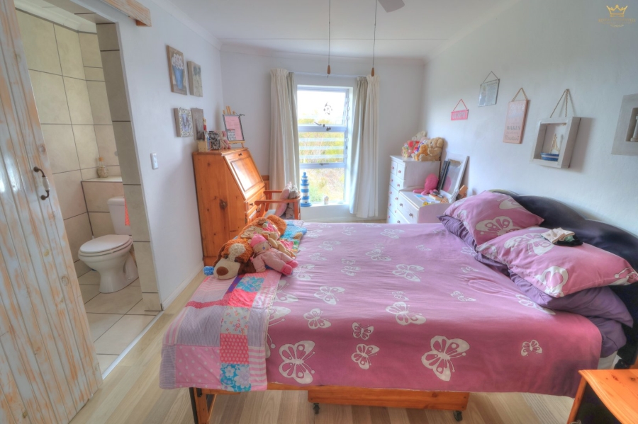 4 Bedroom Property for Sale in Bettys Bay Western Cape